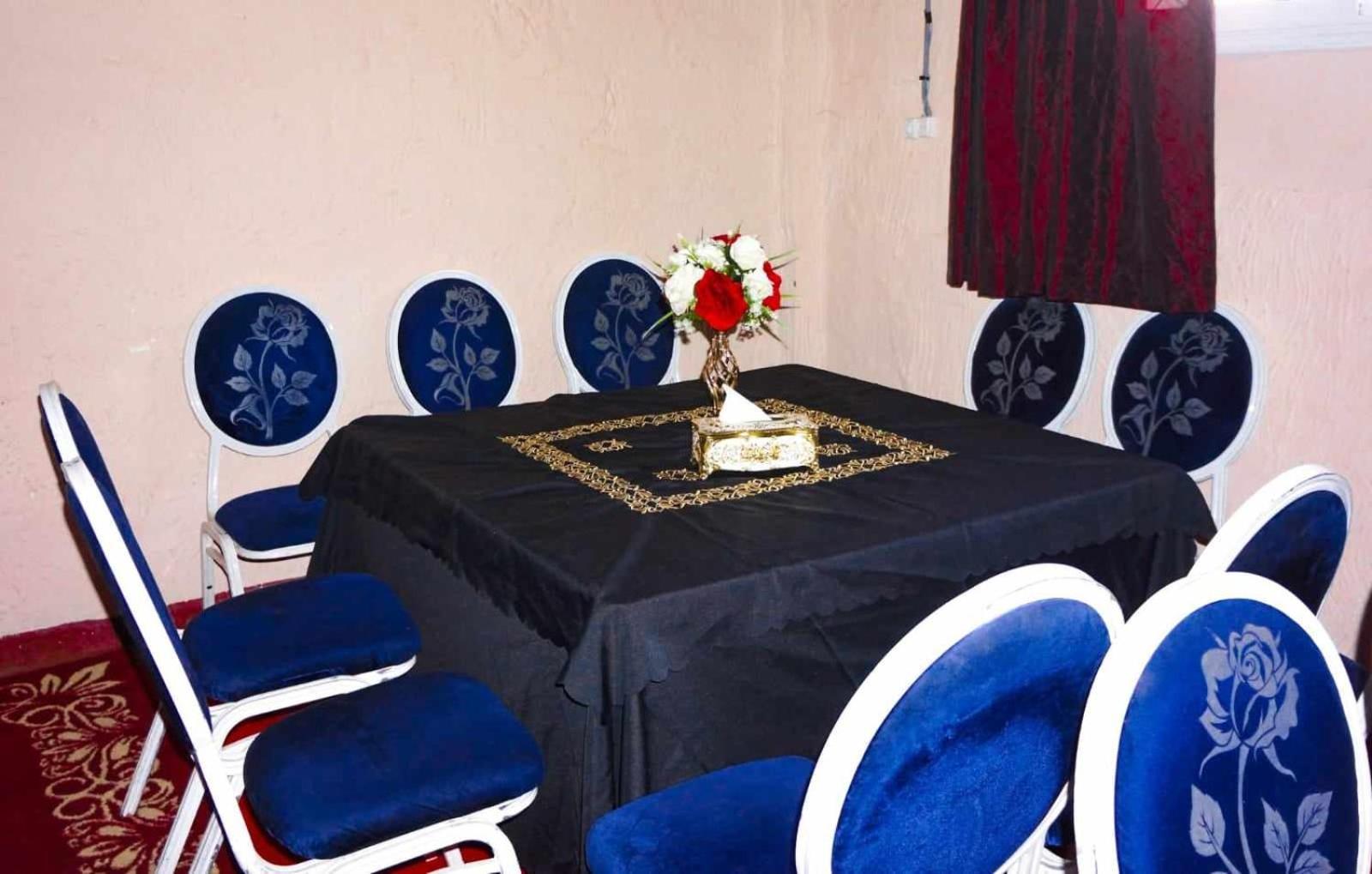 Hotel Ain Leuh Екстериор снимка