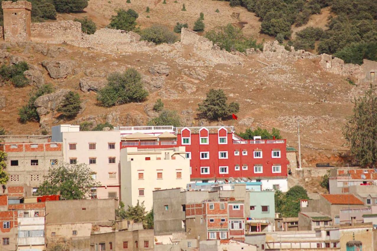 Hotel Ain Leuh Екстериор снимка