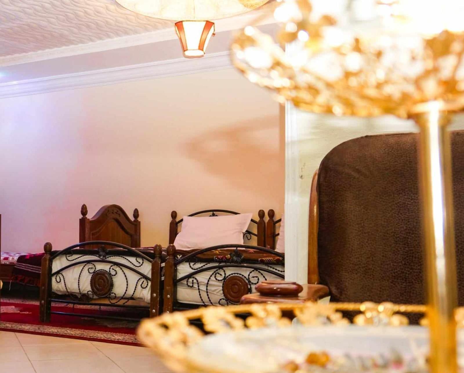 Hotel Ain Leuh Екстериор снимка