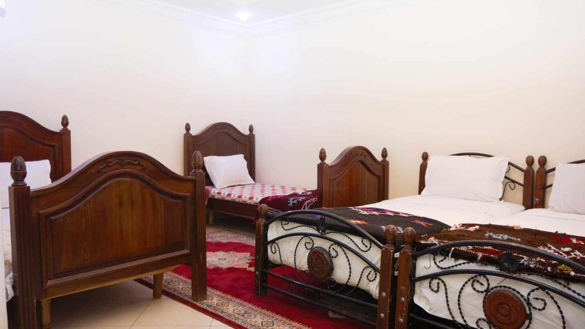 Hotel Ain Leuh Екстериор снимка
