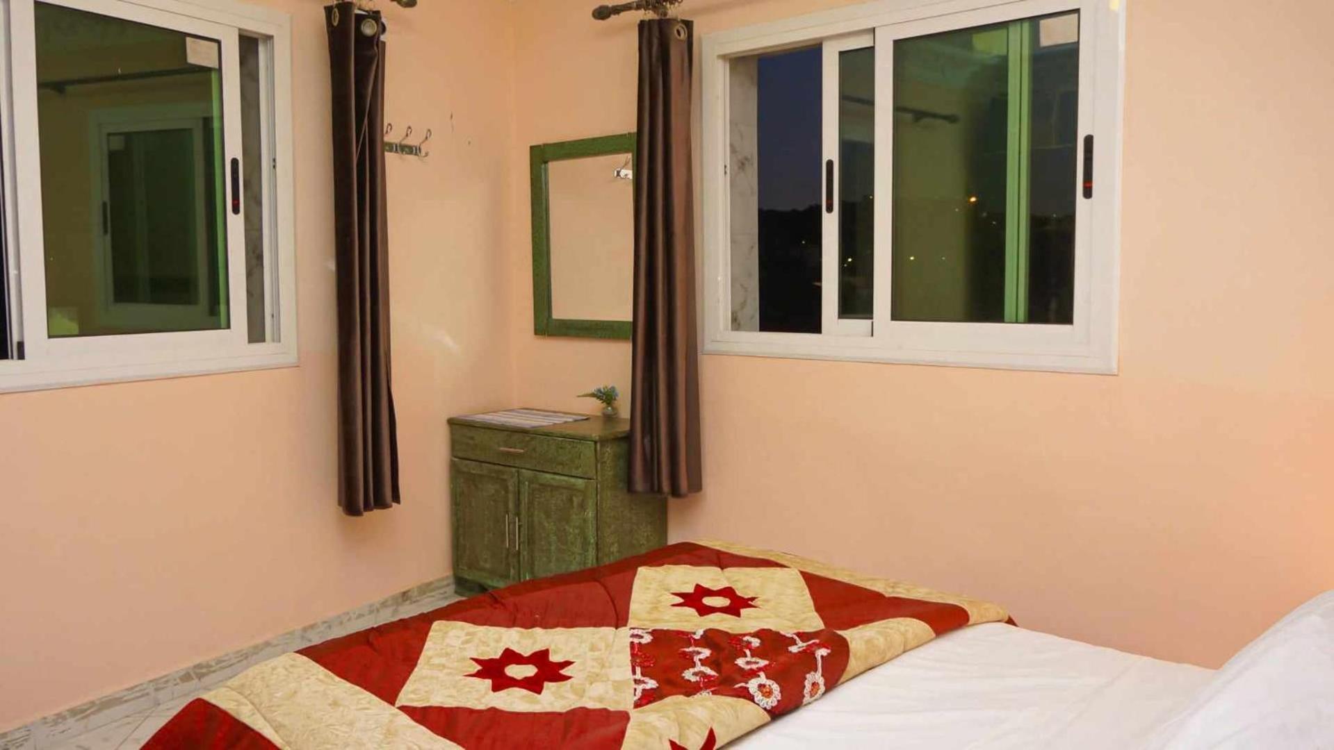 Hotel Ain Leuh Екстериор снимка