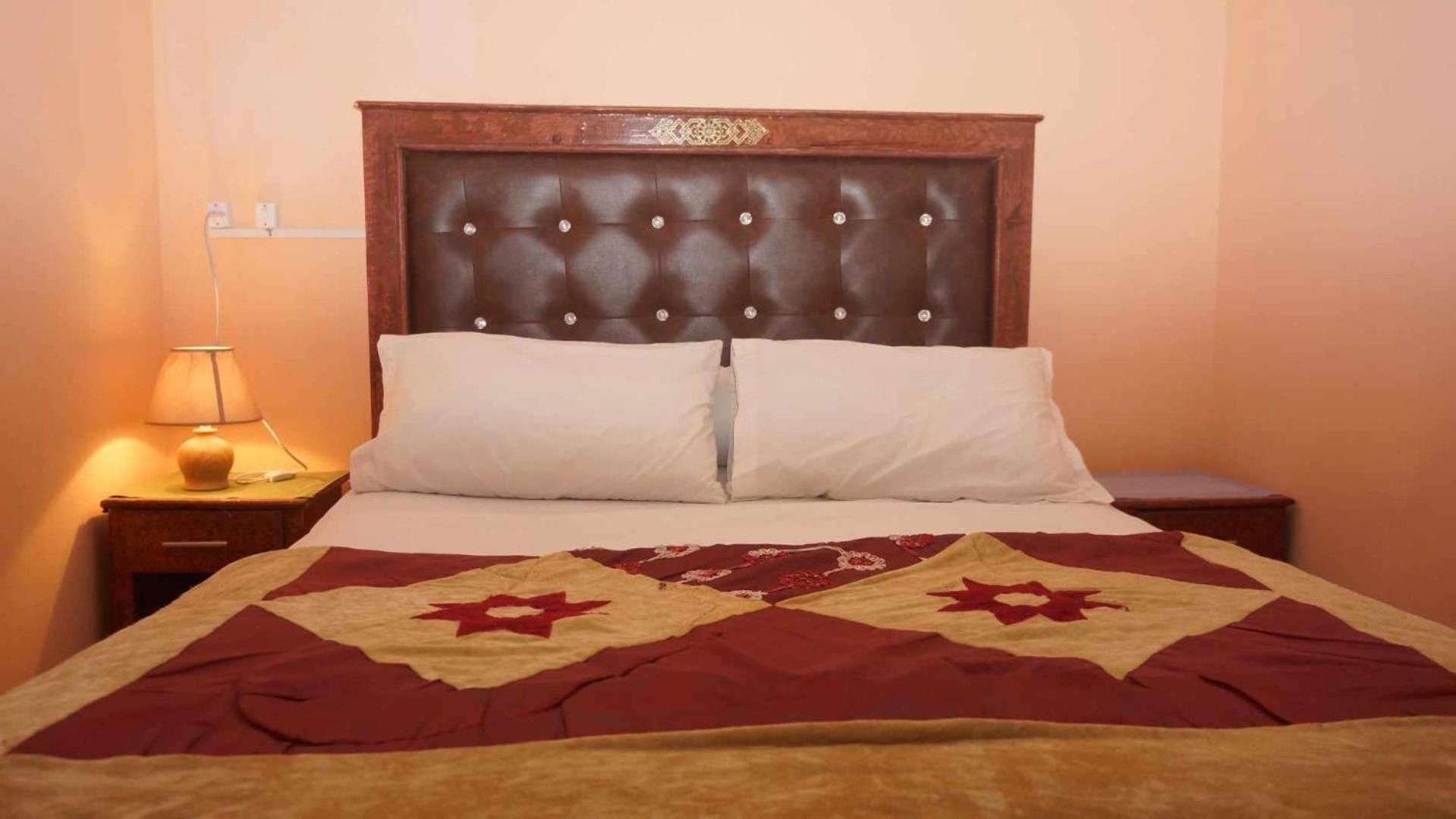 Hotel Ain Leuh Екстериор снимка
